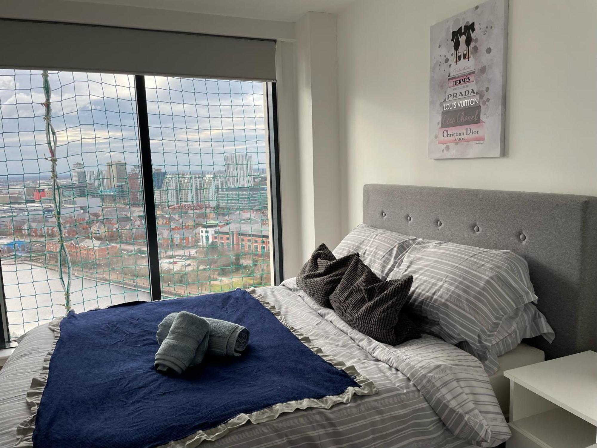 Quayside Penthouse 2 Bedroom Ensuite Near Media City & Manchester United Exterior foto