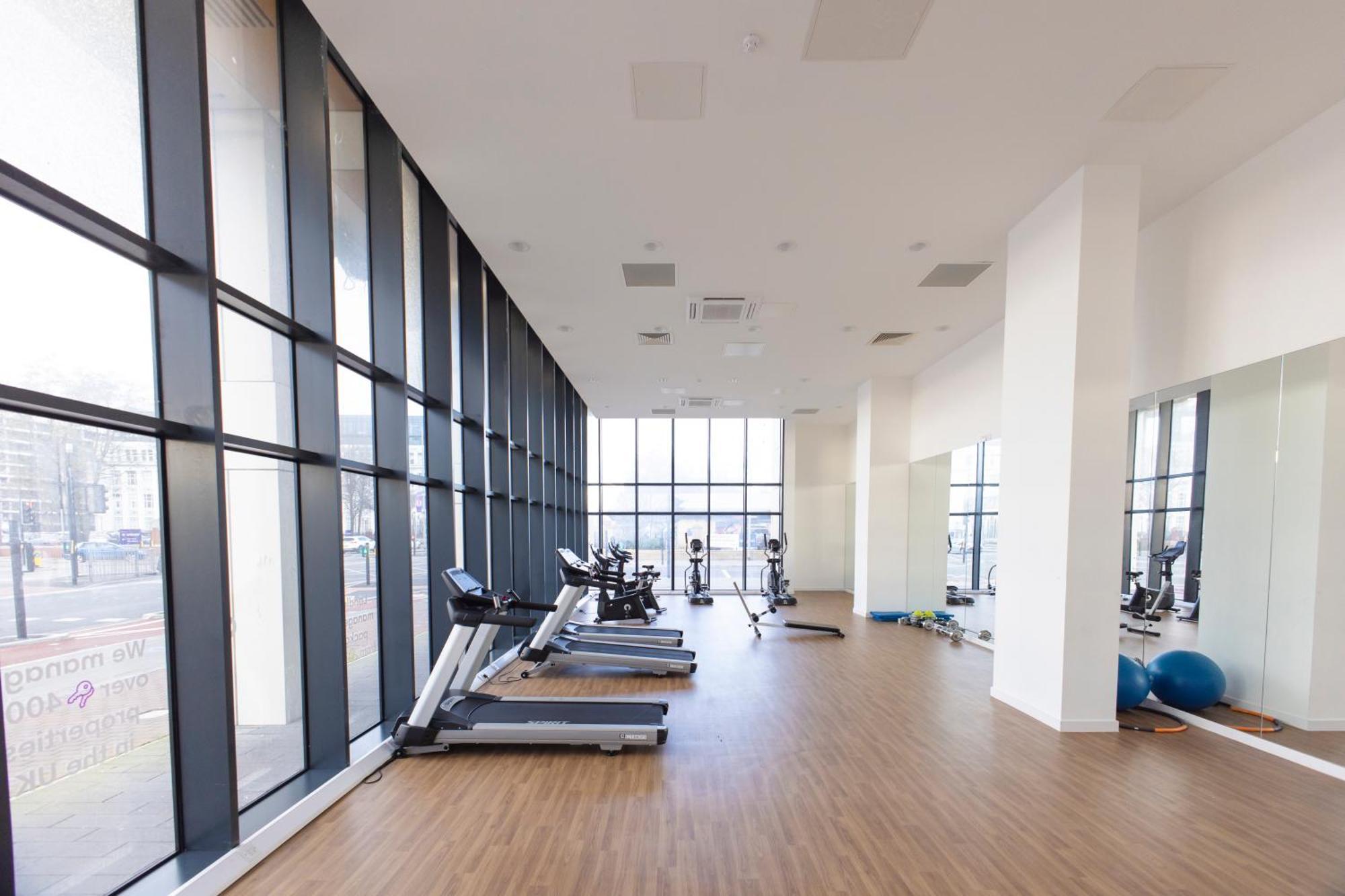 Quayside Penthouse 2 Bedroom Ensuite Near Media City & Manchester United Exterior foto